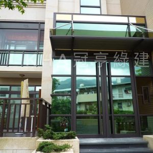 新北 x 懸吊式採光罩